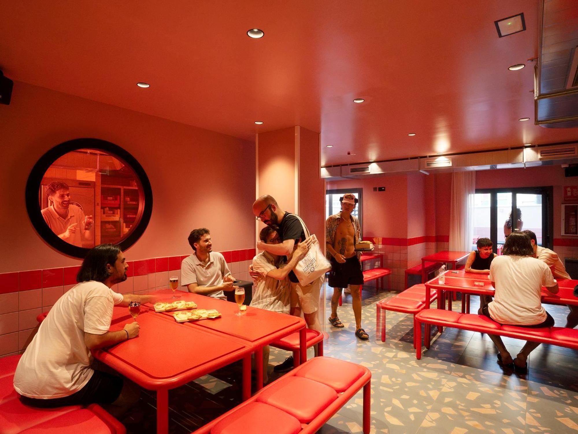 Amistat City Hostel บาร์เซโลนา ภายนอก รูปภาพ